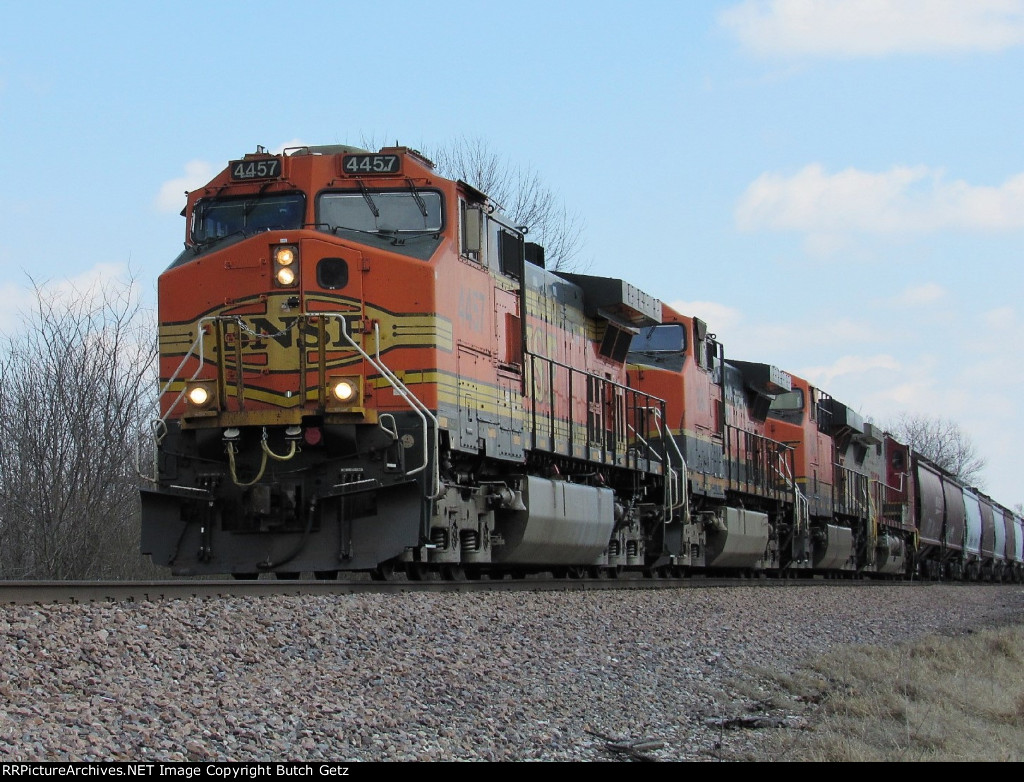 BNSF 4457